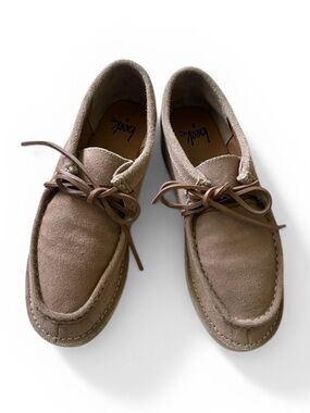 Beek Towhee Suede Lace-Up Wallabee Moccasins Stone/Sand Size 8
